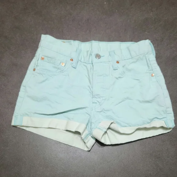 Levi's 501 light blue jean shorts. Size 29 - Picture 1 of 2